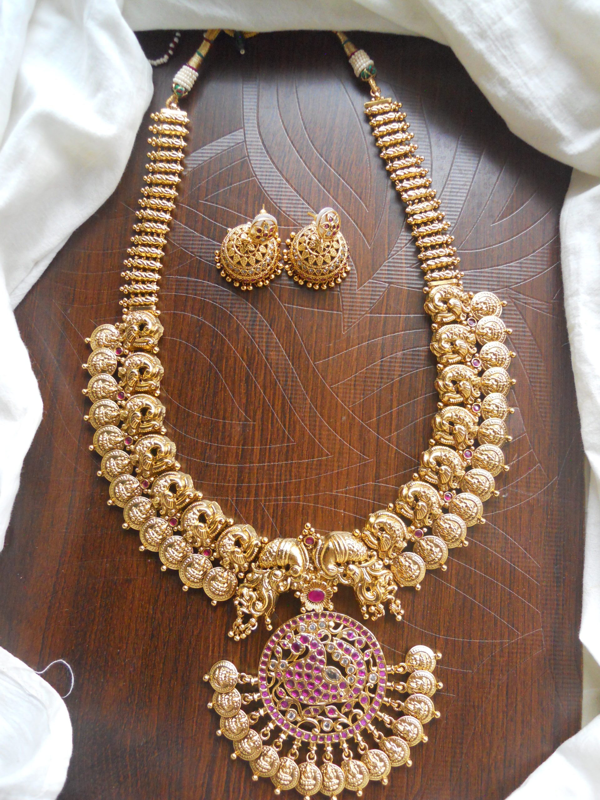 Exclusive Antique Gold Bridal Haram 