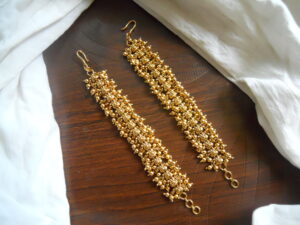 Antique Gold Straight Earmatte