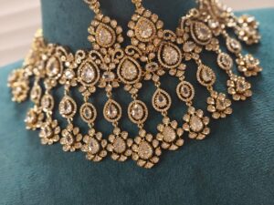 Cocktail Victorian Sparkling Choker