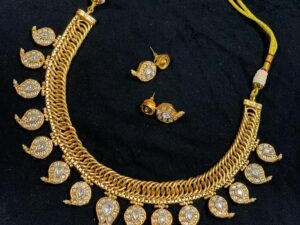 Rashmika Inspired Reversible Jalebi Necklace